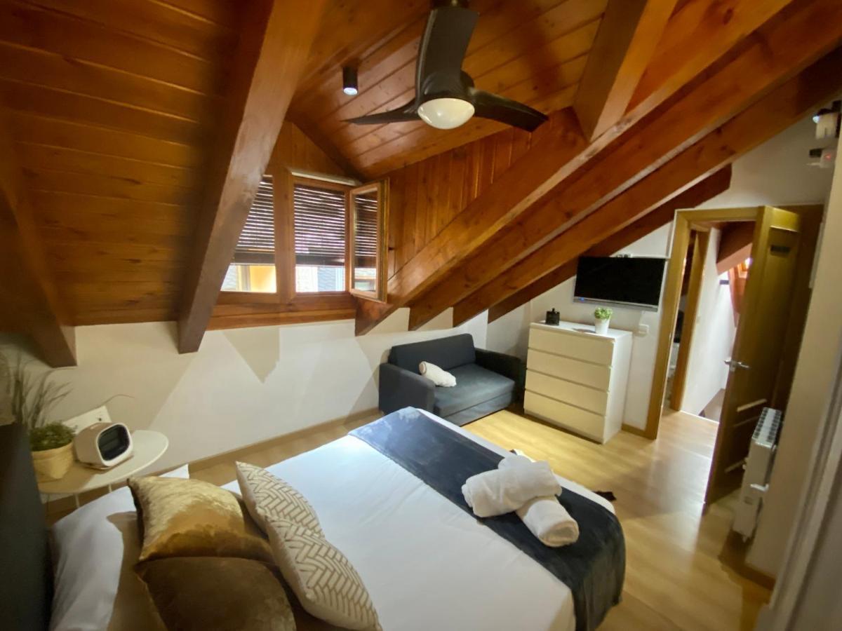Cal Domenec Rialp - Duplex Con Encanto - Se Admiten Mascotas Dış mekan fotoğraf